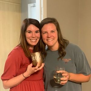 Meet your Posher, Megan